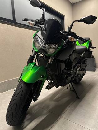 KAWASAKI Z400 KAWASAKI Z400